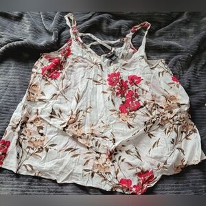 Torrid Floral Camisole in Red and Brown Size 1